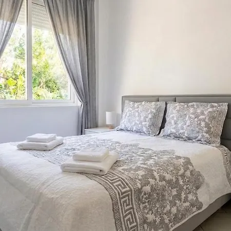 Apartamento Kombinat Corner 8 *